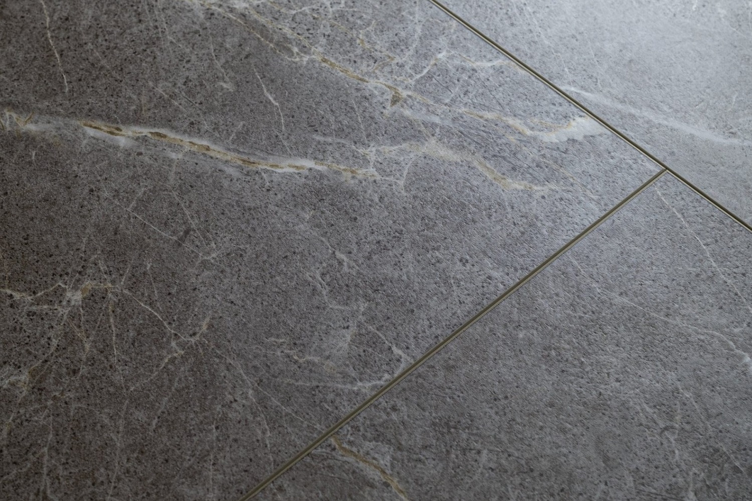 Клеевой виниловый пол Damy Floor Ascent LVT Макалу 912.4х455.2x2.5 мм, упаковка 4.15 м Клеевой виниловый пол Damy Floor Ascent LVT Макалу 912.4х455.2x2.5 мм, упаковка 4.15 м